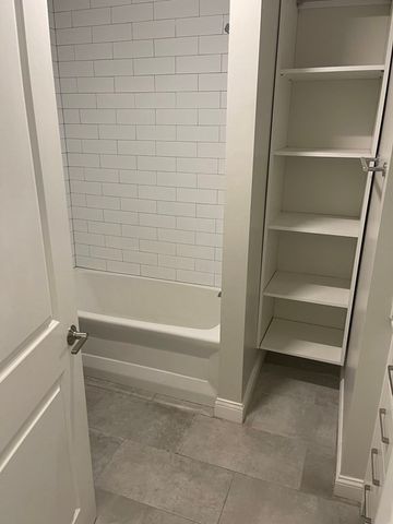 135 Havre St 1, Boston, MA 02128