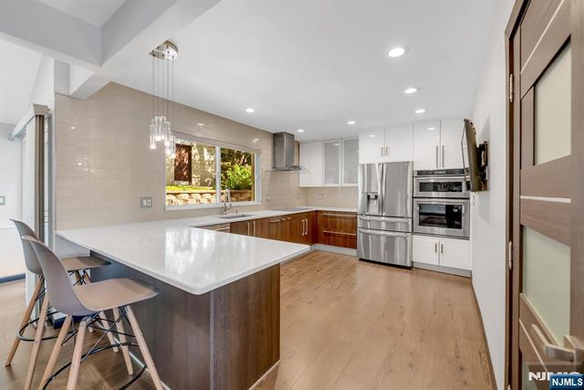 247 Glenwood Avenue, Leonia, NJ 07605