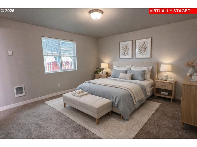 201 Lacasa St, Eugene, OR 97402