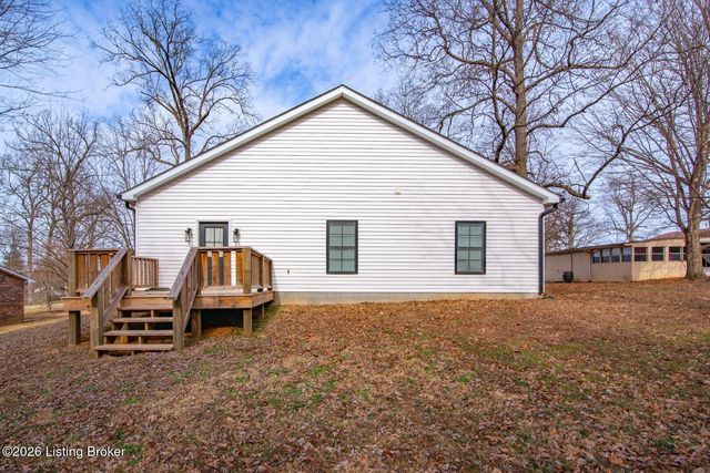 308 Lincoln St, Vine Grove, KY 40175