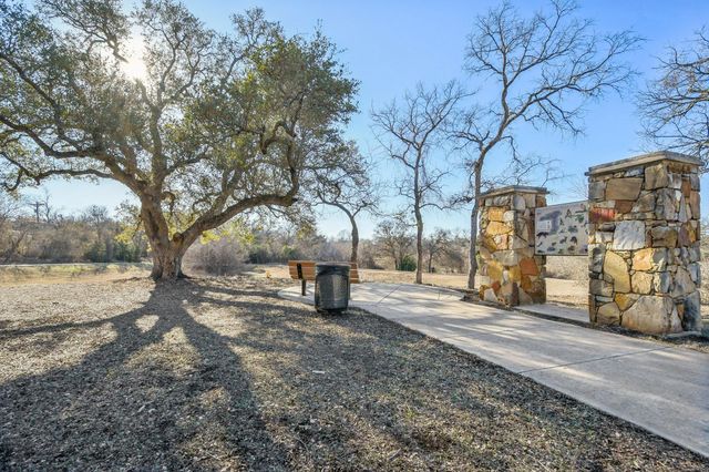 616 Lookout Tree LN, Round Rock, TX 78664