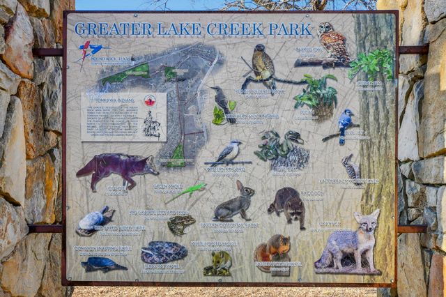 616 Lookout Tree LN, Round Rock, TX 78664