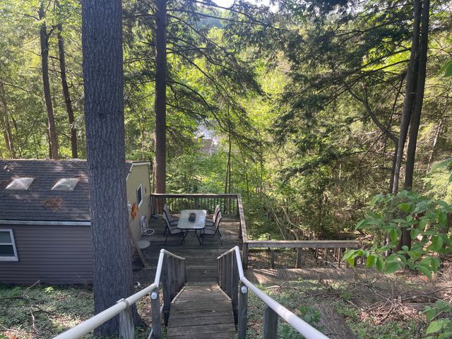 4629 S Croton Hardy Drive, Newaygo, MI 49337