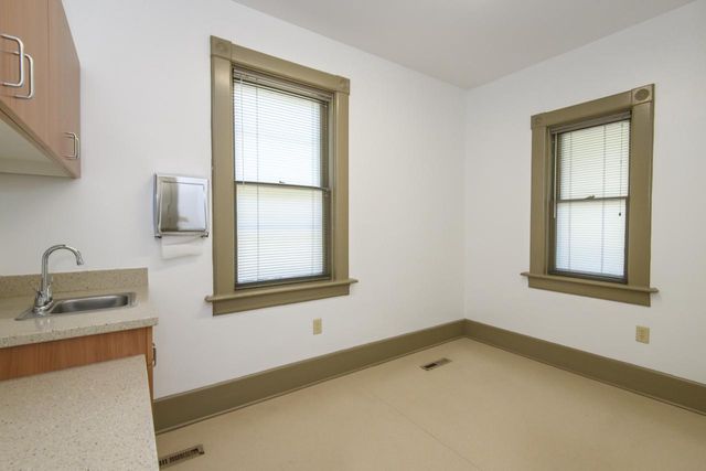 215 Wright STREET, Waukesha, WI 53186