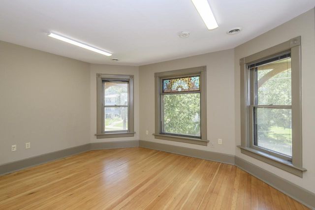 215 Wright STREET, Waukesha, WI 53186