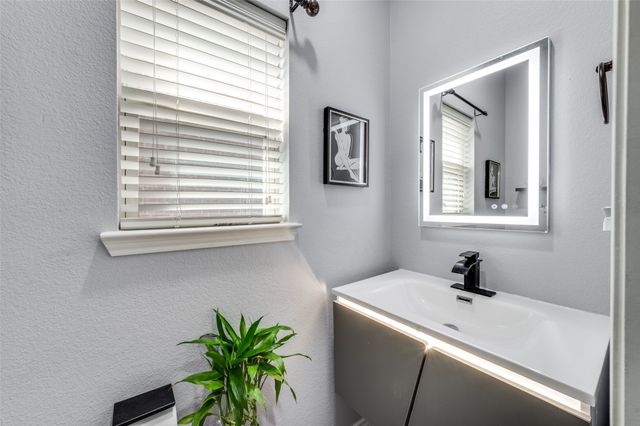 11705 Yarmouth Lane, Frisco, TX 75036