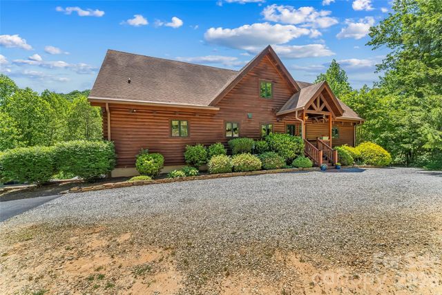 482 Gap Creek Road, Zirconia, NC 28790