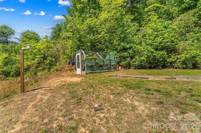 482 Gap Creek Road, Zirconia, NC 28790