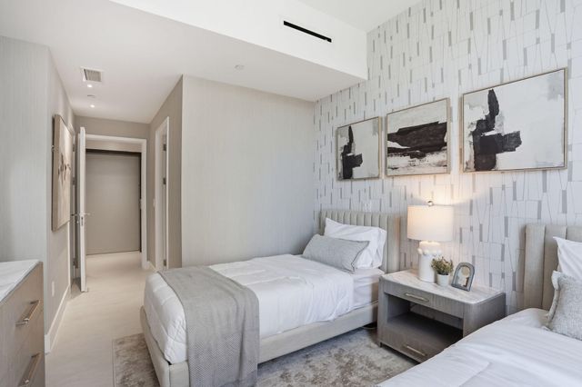 407 N Riverside Drive 205, Pompano Beach, FL 33062