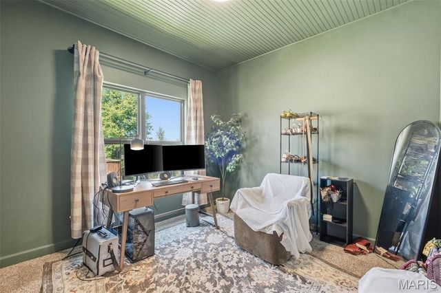 205 May Avenue, Winfield, MO 63389