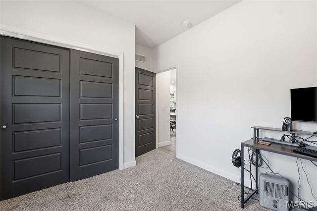 205 May Avenue, Winfield, MO 63389