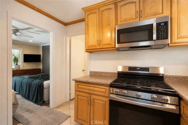 711 Huntington, Huntington Beach, CA 92648