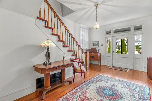 422 Adams Street, Ferguson, MO 63135