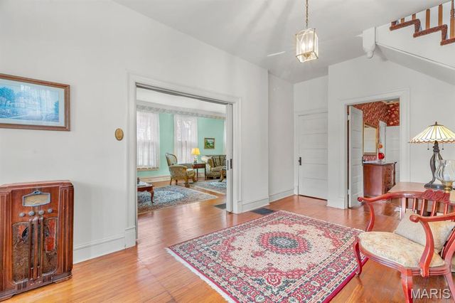 422 Adams Street, Ferguson, MO 63135