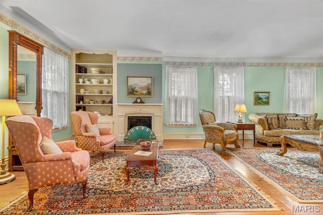 422 Adams Street, Ferguson, MO 63135