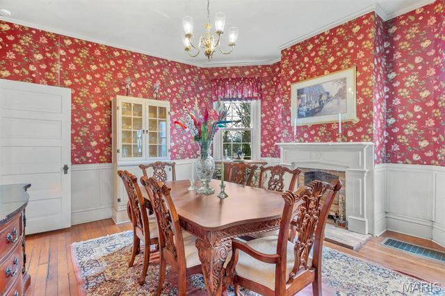 422 Adams Street, Ferguson, MO 63135