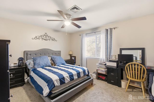 8 Nicholas Court, Spotswood, NJ 08884