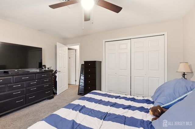 8 Nicholas Court, Spotswood, NJ 08884