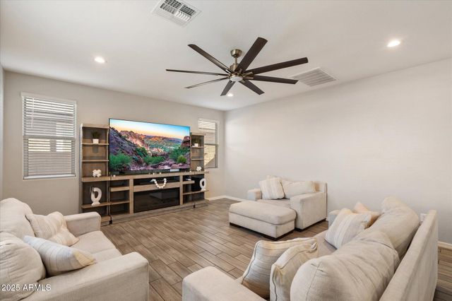 11016 W HARRISON Street, Avondale, AZ 85323