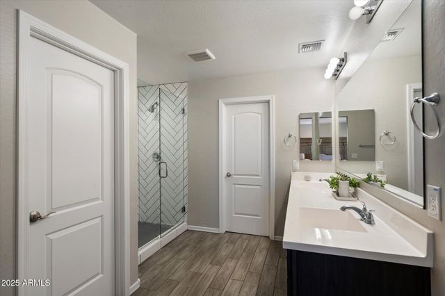 11016 W HARRISON Street, Avondale, AZ 85323