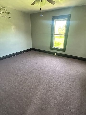 403 Centennial Ave, New Galilee, PA 16141