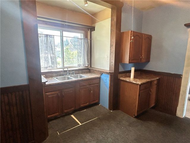 403 Centennial Ave, New Galilee, PA 16141