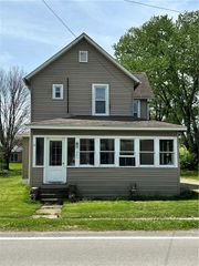 403 Centennial Ave, New Galilee, PA 16141