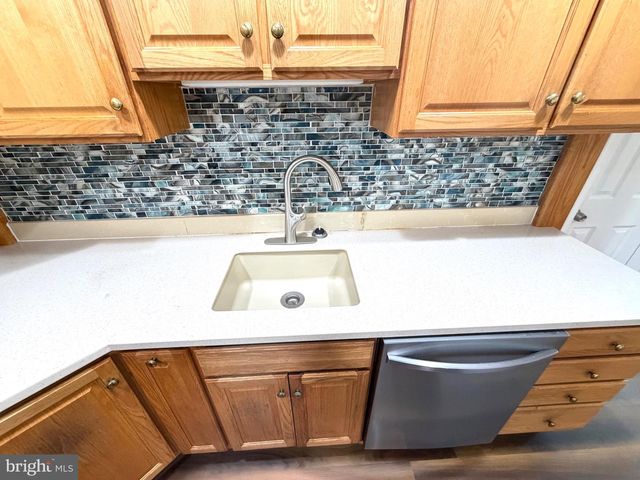 20101 WARINGWOOD WAY, Gaithersburg, MD 20886