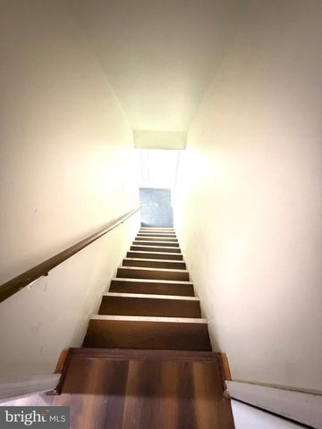 20101 WARINGWOOD WAY, Gaithersburg, MD 20886