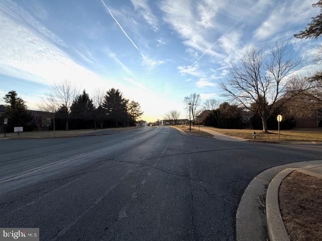 20101 WARINGWOOD WAY, Gaithersburg, MD 20886