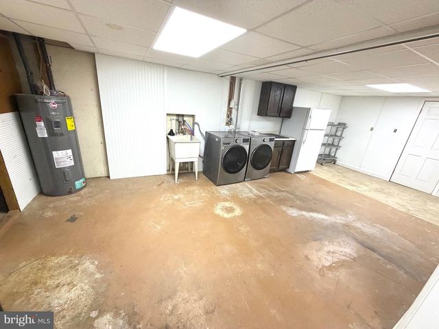 20101 WARINGWOOD WAY, Gaithersburg, MD 20886