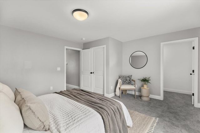 26 Maynard St Unit A, Taunton, MA 02780