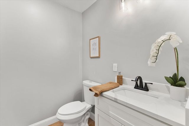 26 Maynard St Unit A, Taunton, MA 02780