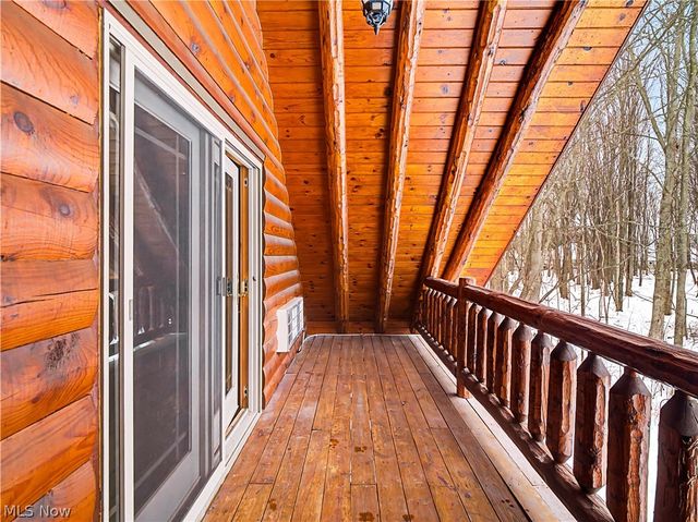 9677 Lindbergh Boulevard, Olmsted Falls, OH 44138