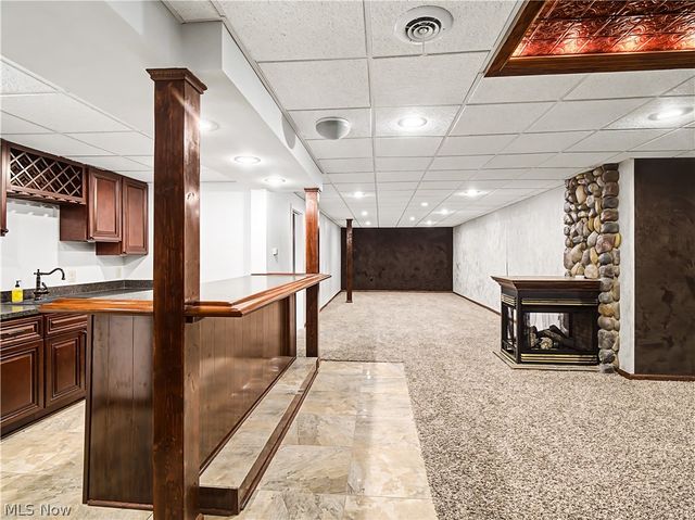 9677 Lindbergh Boulevard, Olmsted Falls, OH 44138