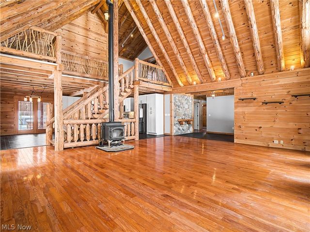 9677 Lindbergh Boulevard, Olmsted Falls, OH 44138