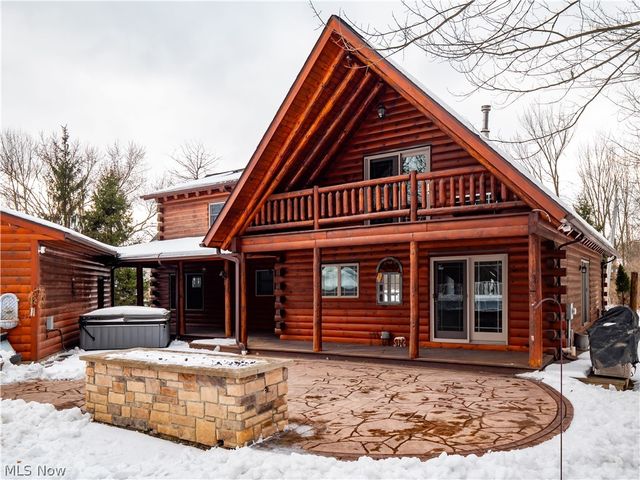 9677 Lindbergh Boulevard, Olmsted Falls, OH 44138