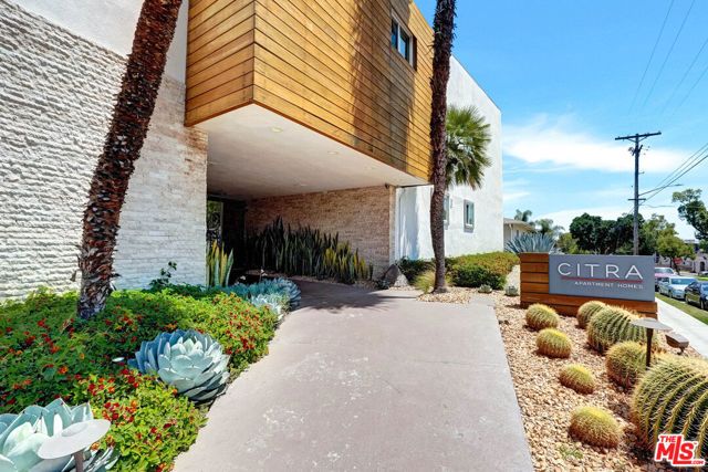 700 S 6th Street, Burbank, CA 91501