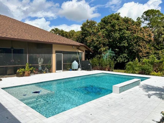 17564 79th Court N, The Acreage, FL 33470