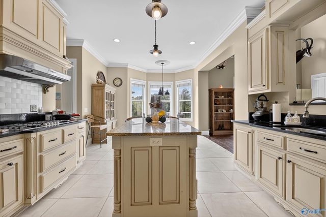 65 River Run Trail, Gadsden, AL 35901