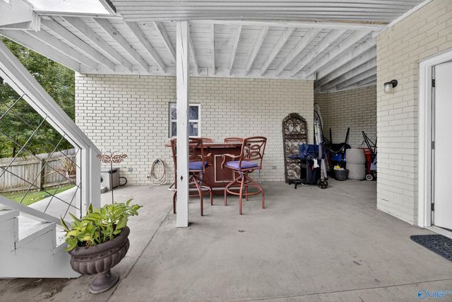 65 River Run Trail, Gadsden, AL 35901