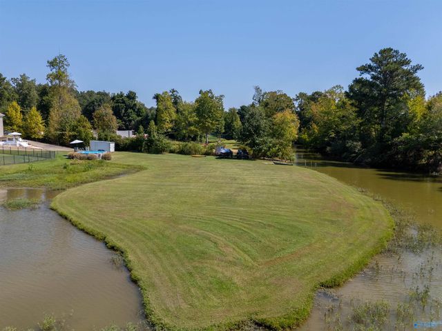 65 River Run Trail, Gadsden, AL 35901