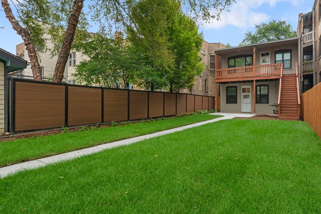 1246 W Bryn Mawr Avenue 2, Chicago, IL 60660