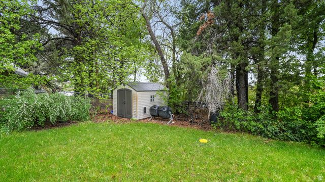 1229 E 33RD ST, Ogden, UT 84403