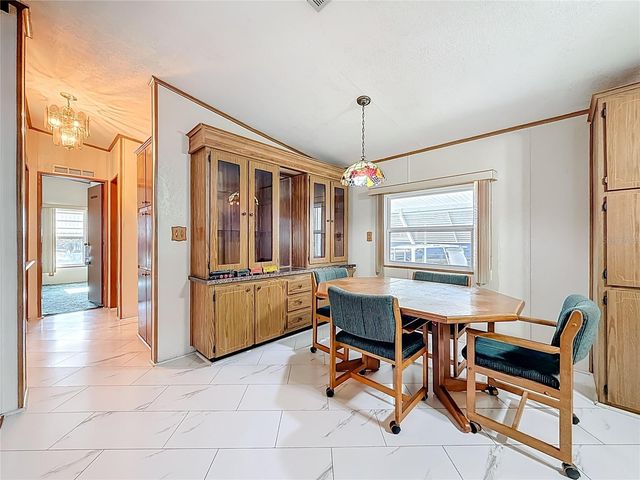 10190 N LAKE DRIVE 48, Largo, FL 33773