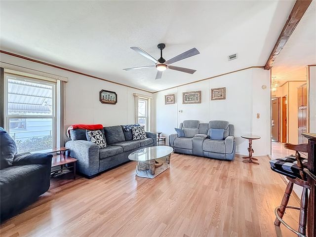 10190 N LAKE DRIVE 48, Largo, FL 33773