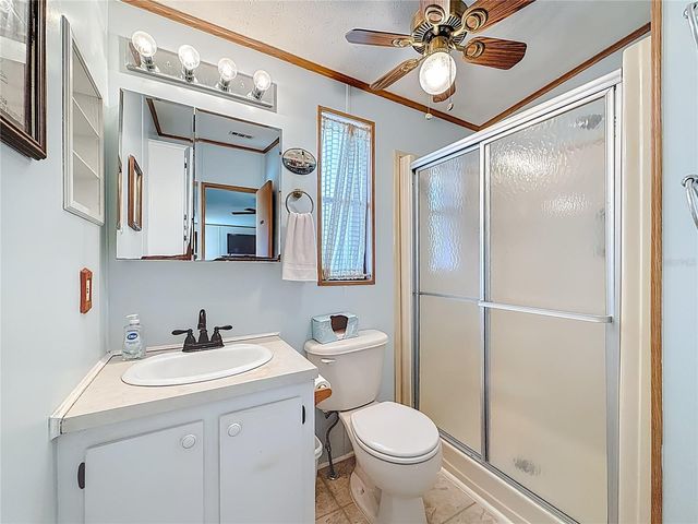 10190 N LAKE DRIVE 48, Largo, FL 33773