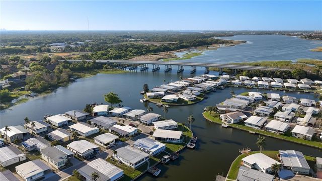 10190 N LAKE DRIVE 48, Largo, FL 33773