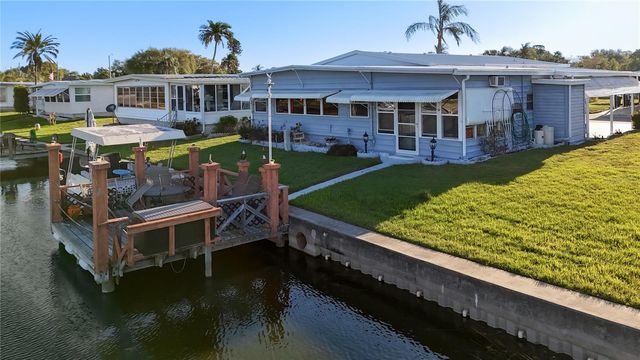 10190 N LAKE DRIVE 48, Largo, FL 33773