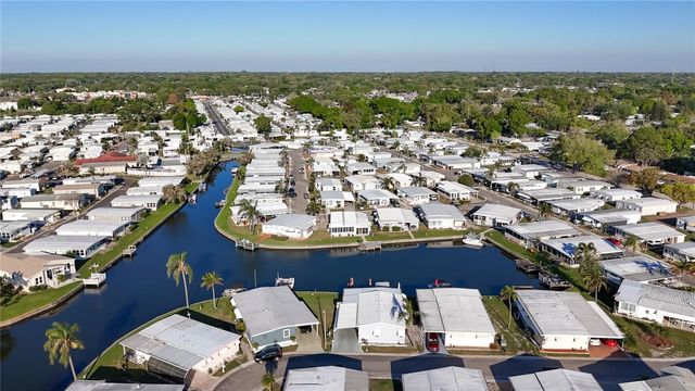 10190 N LAKE DRIVE 48, Largo, FL 33773